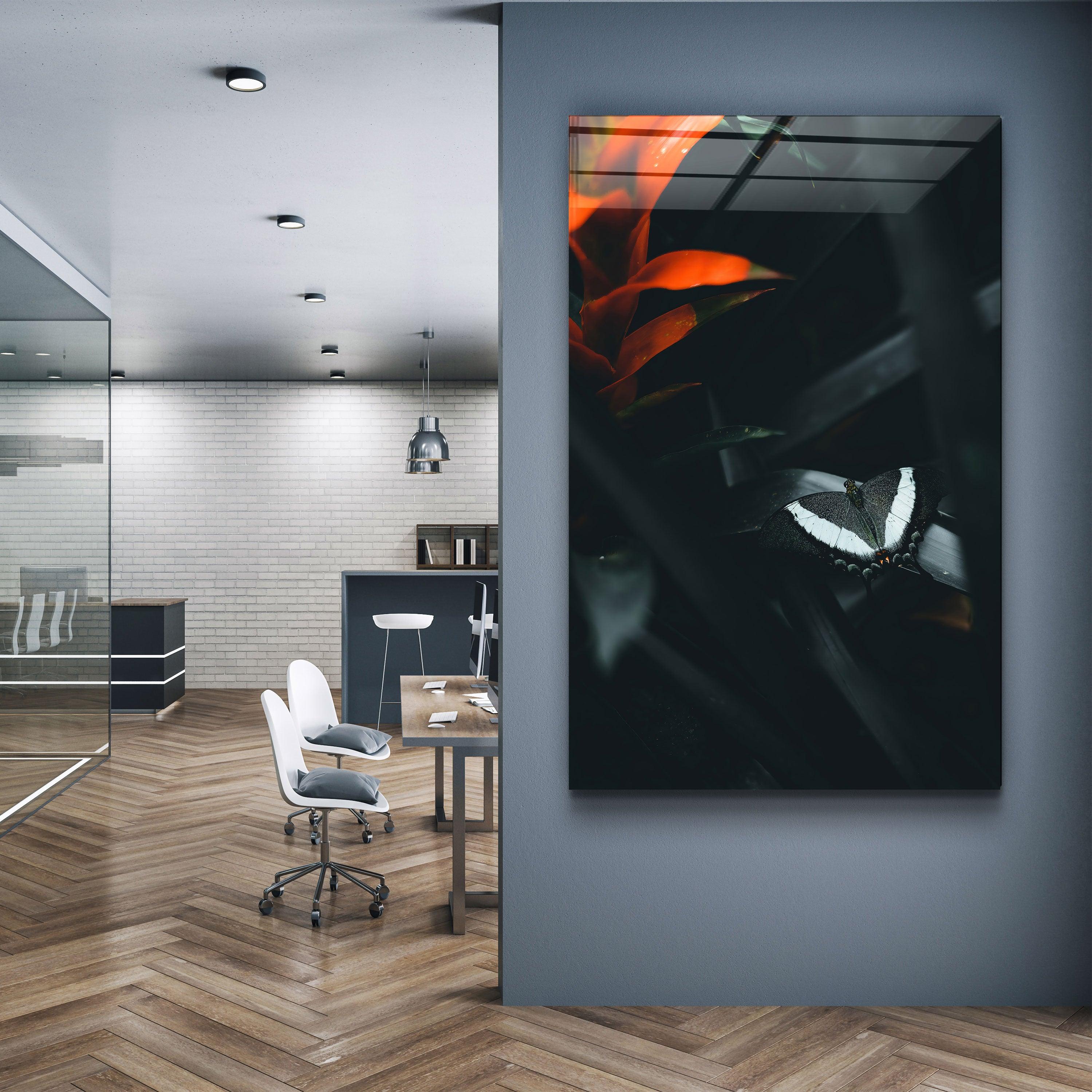 ・"Black Butterfly"・Designer's Collection Glass Wall Art