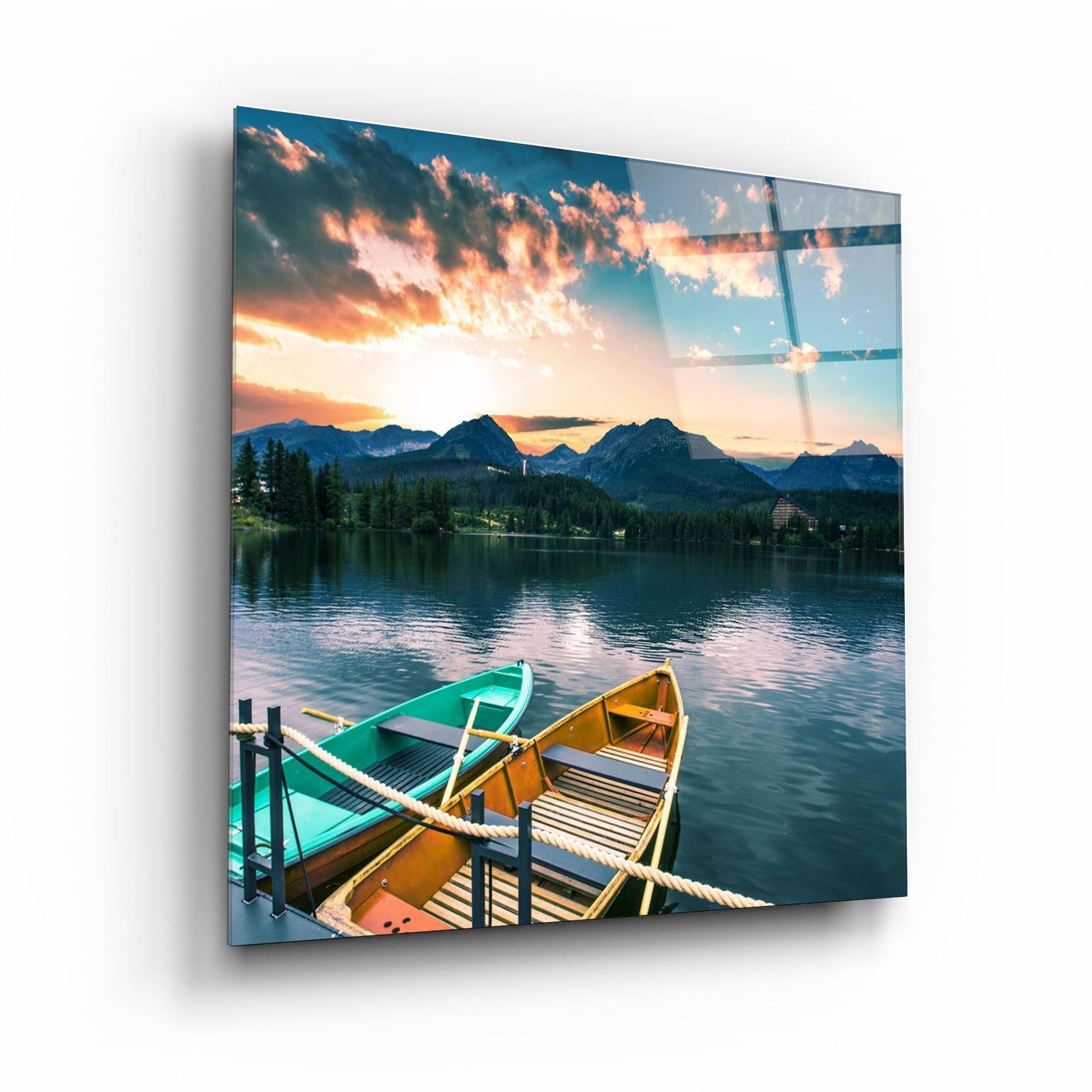 ・"Lake and Mountain Landscape"・Glass Wall Art