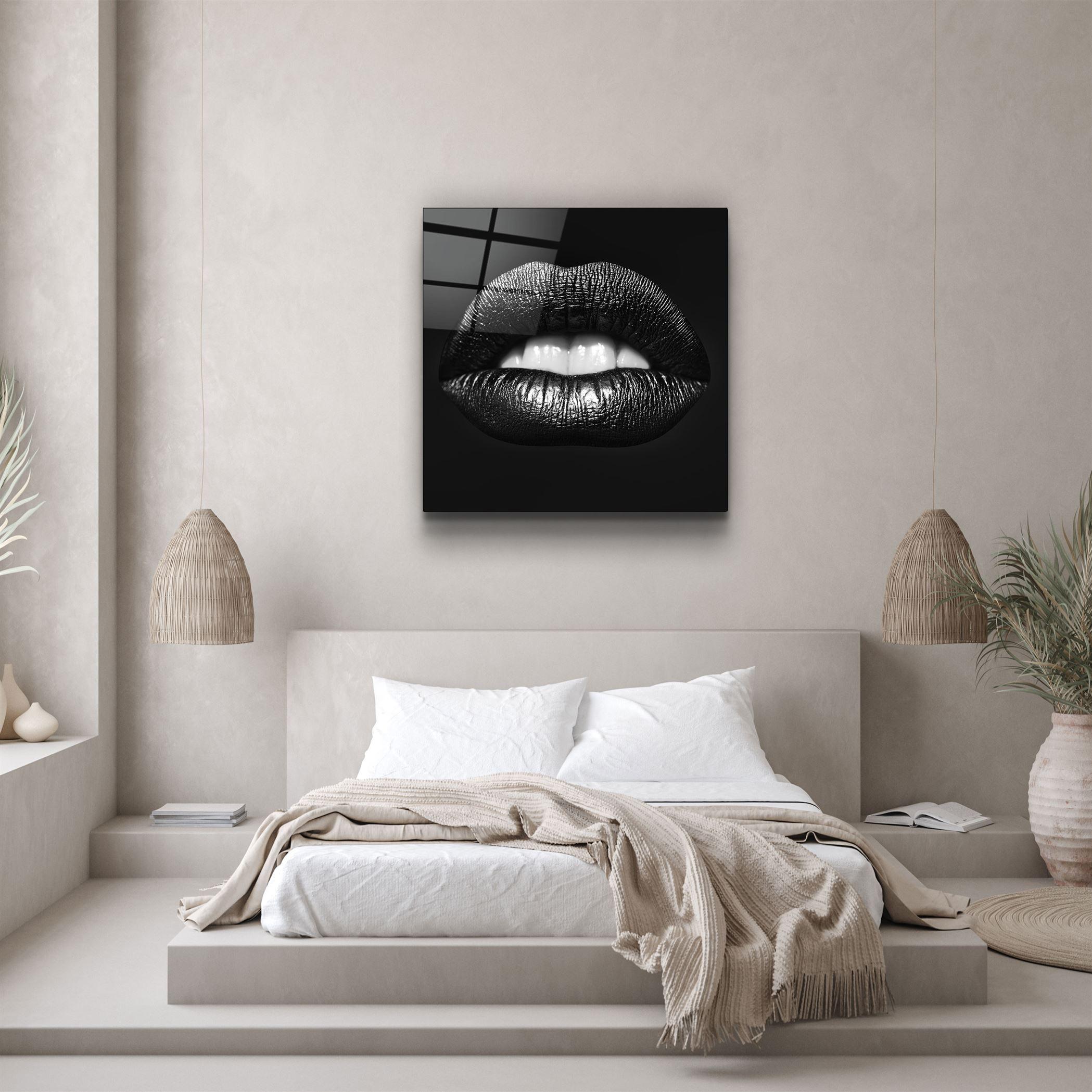 ・"Black Lips"・Glass Wall Art