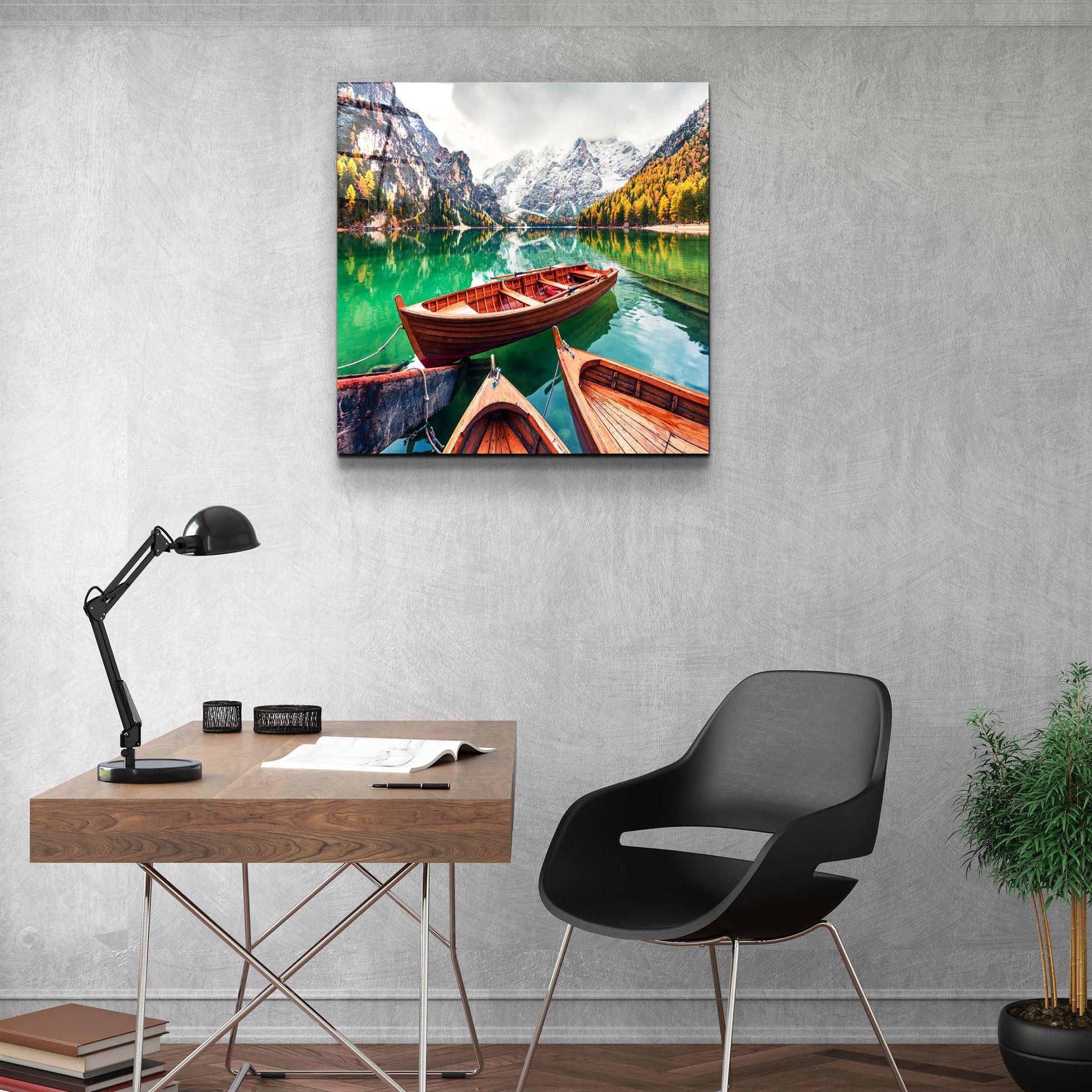 ・"Lake and Mountain Landscape"・Glass Wall Art
