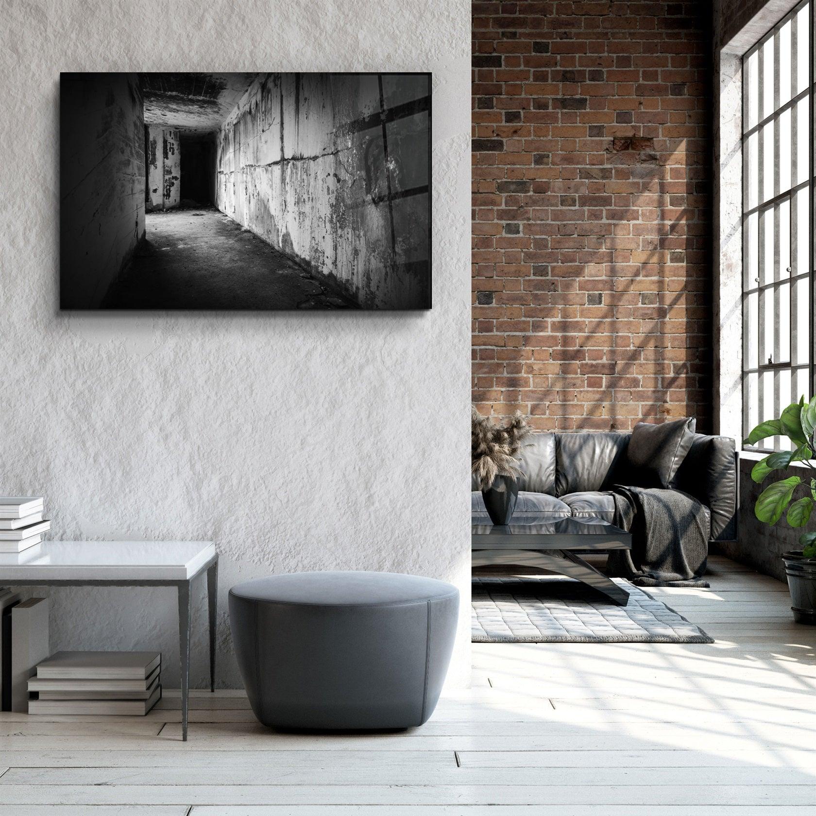 ・"Empty Building V2"・Glass Wall Art