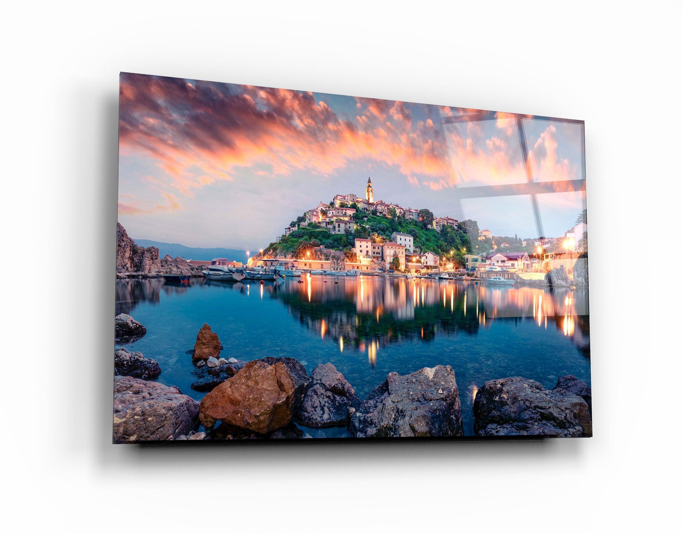 ・"Breathtaking evening cityscape of Vrbnik town"・Glass Wall Art