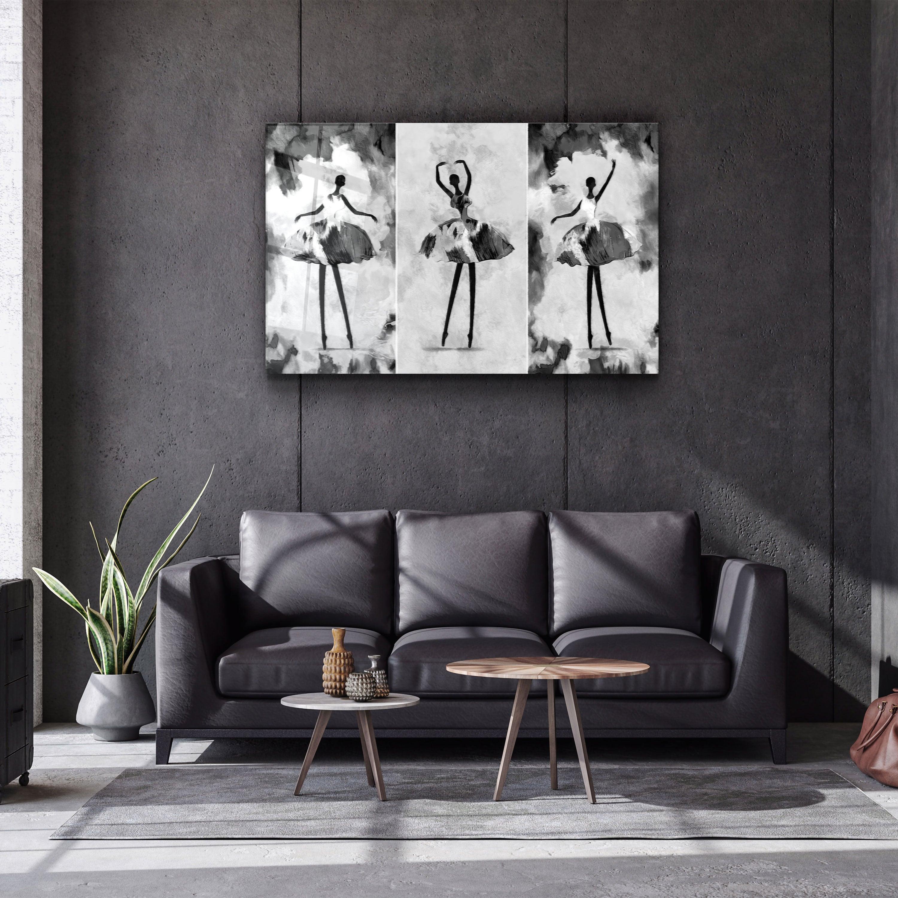 ・"Black and White Ballerina"・Glass Wall Art
