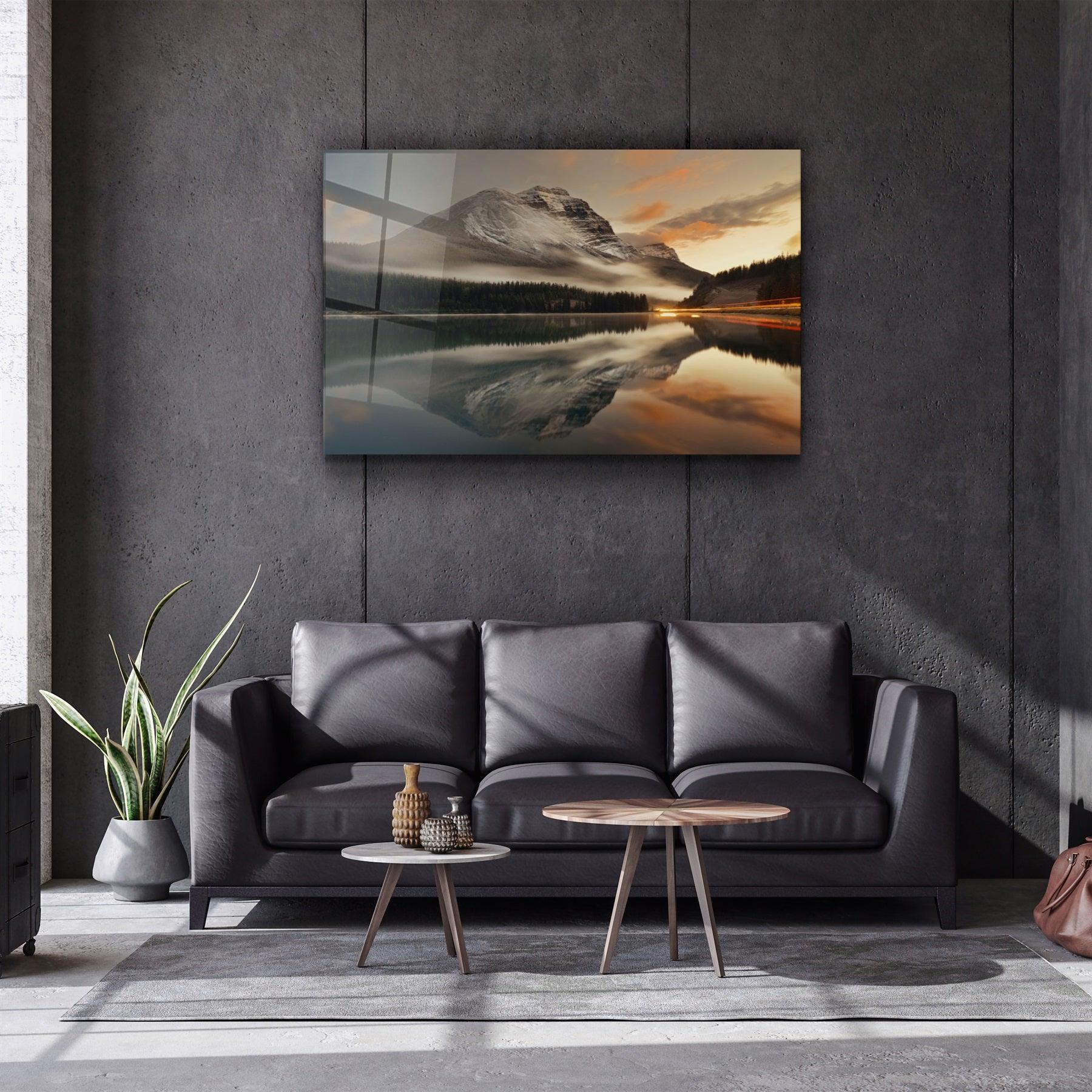 ・"Huge Mountain"・Glass Wall Art