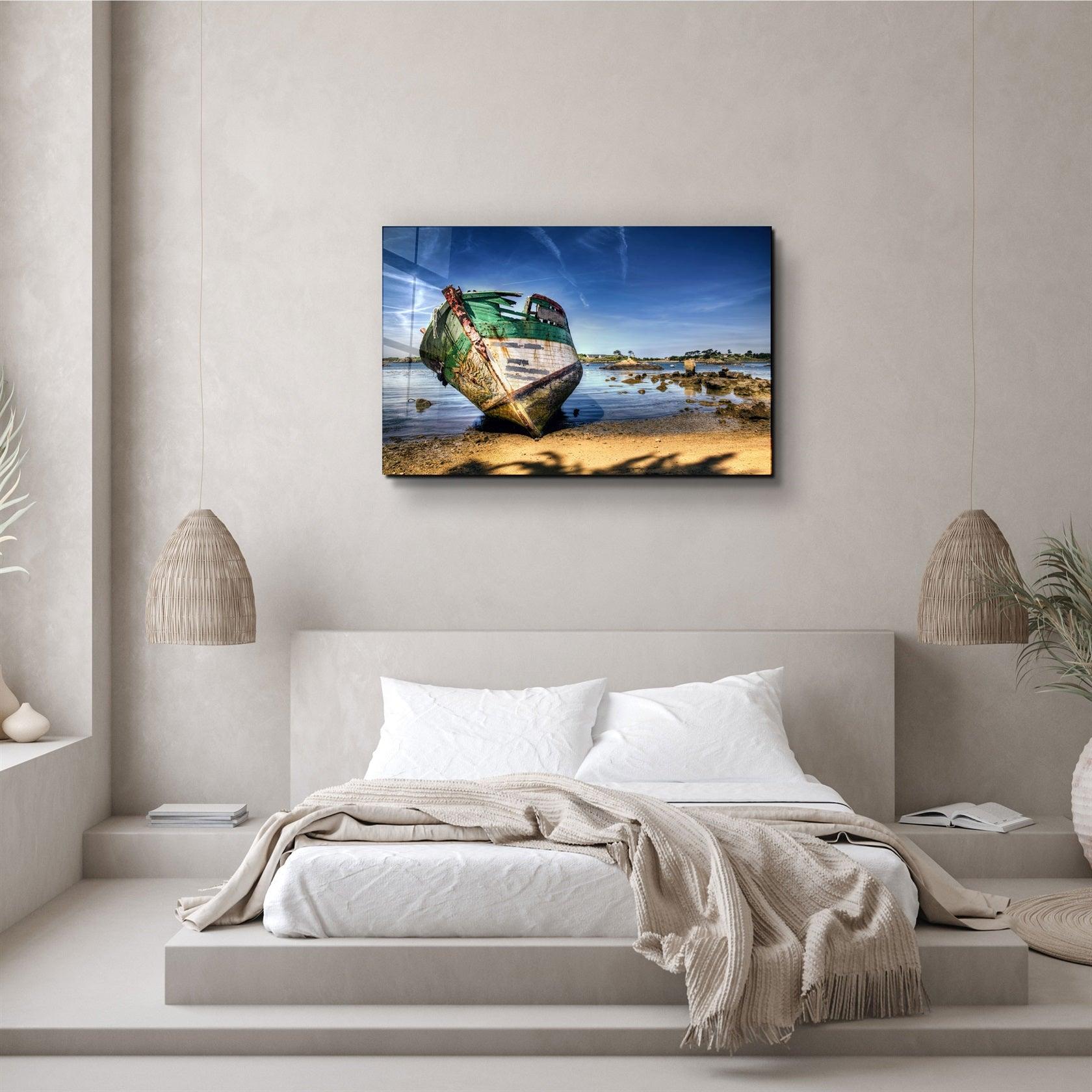 ・"Shipwreck"・Glass Wall Art