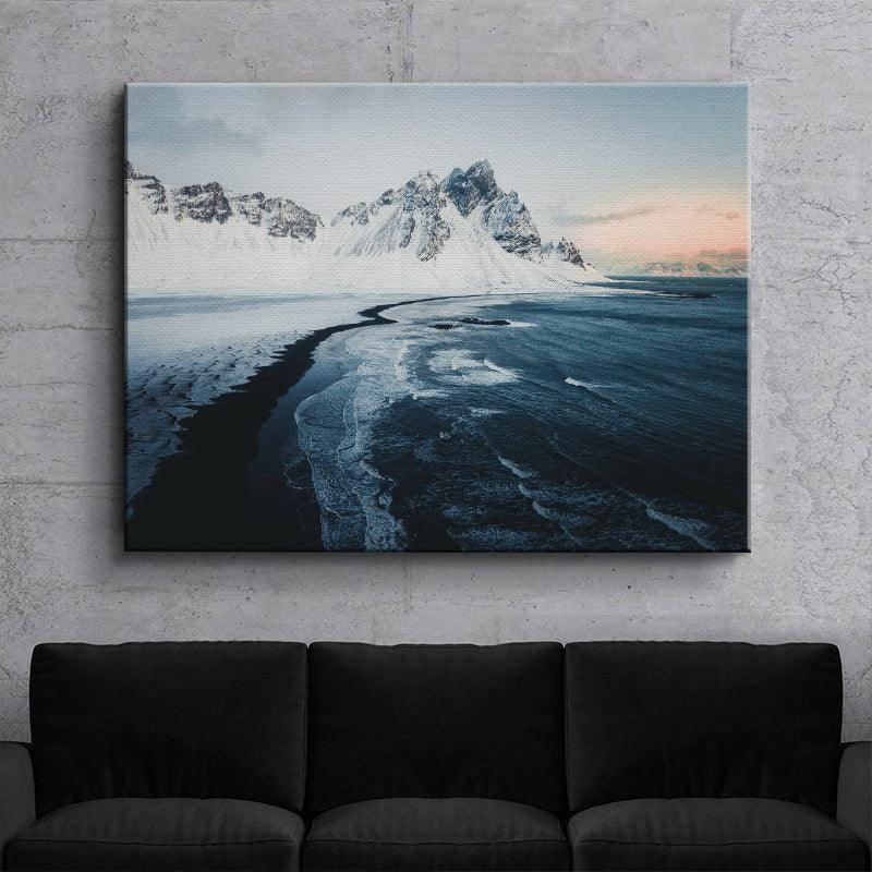 Sunrise at stokksnes