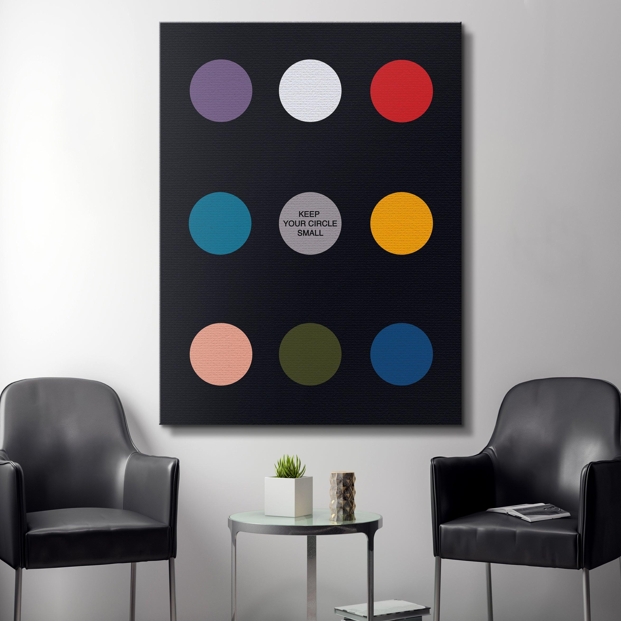 Keep Your Circle Small Black Edition