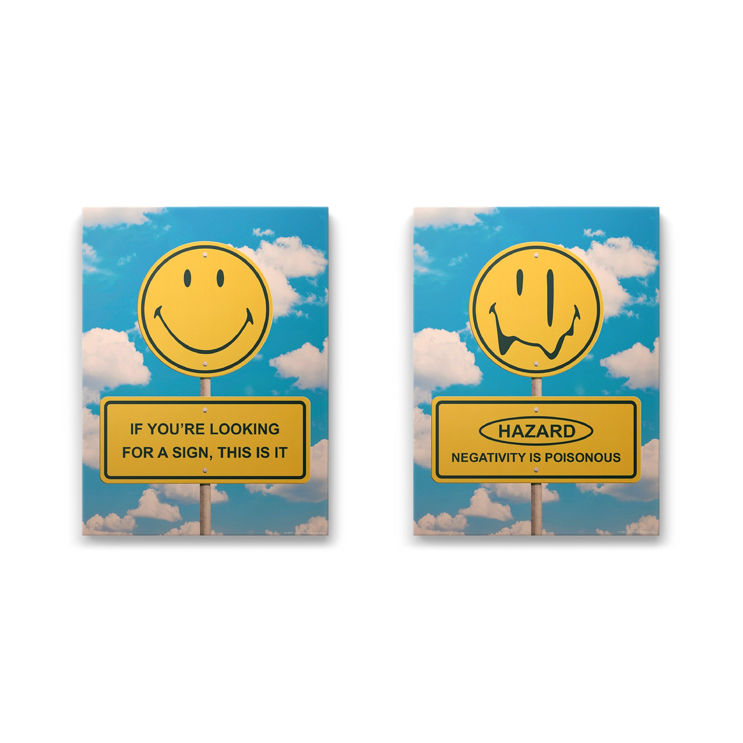 Smiley® Happy Signs Set